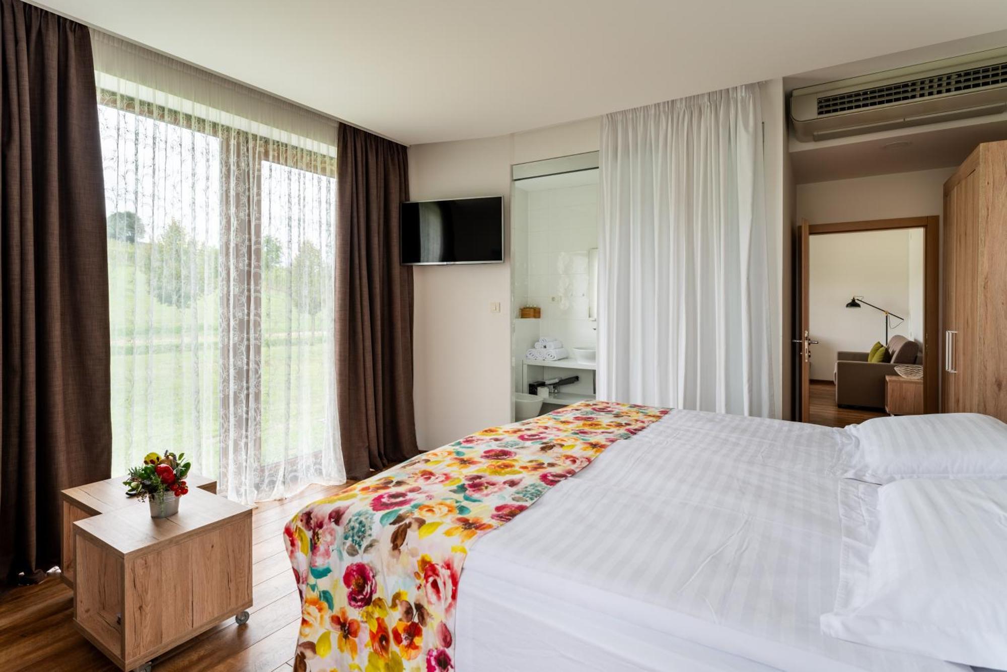 Bed&Breakfast Vinarija Coner Bjelovar Esterno foto
