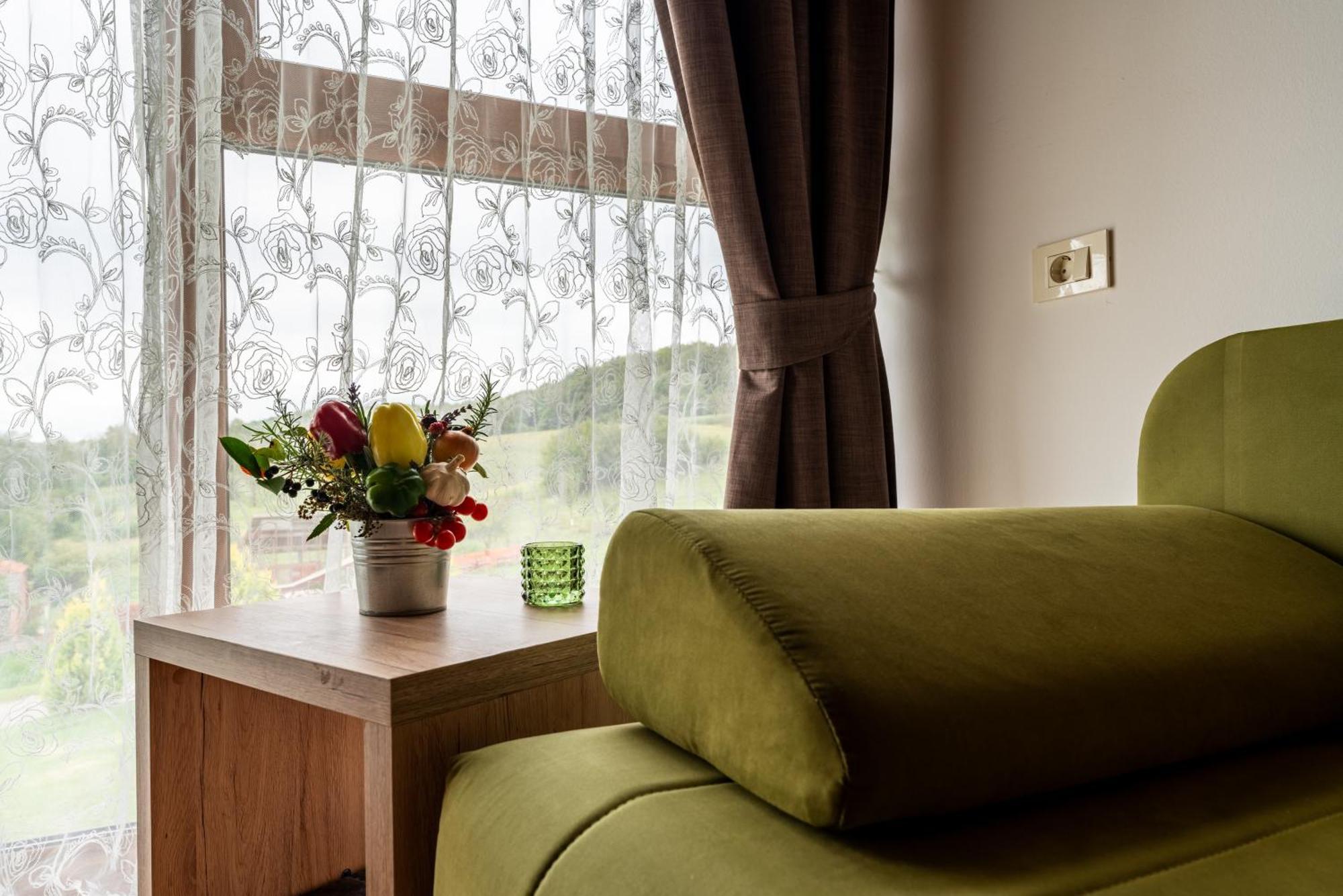 Bed&Breakfast Vinarija Coner Bjelovar Esterno foto