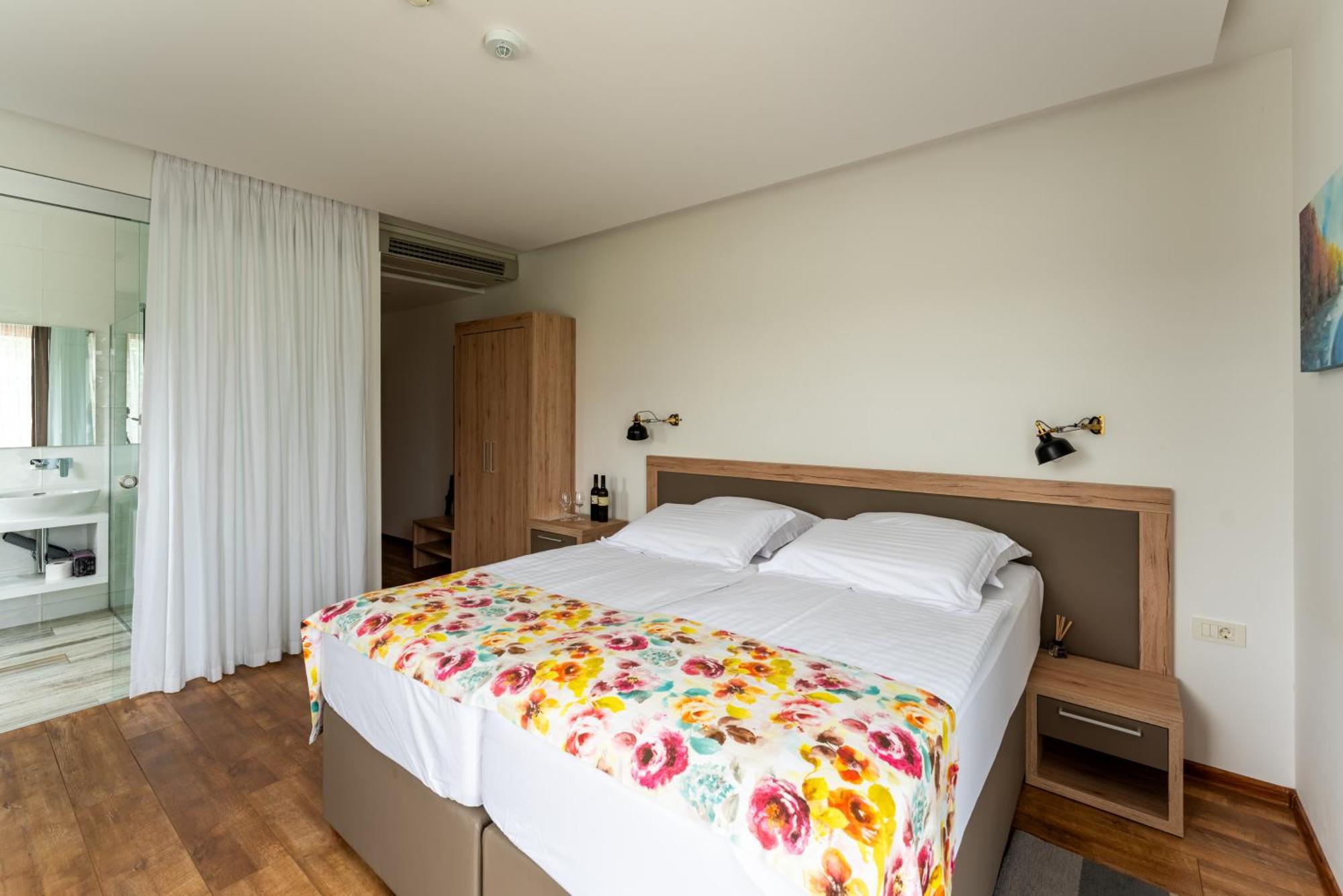 Bed&Breakfast Vinarija Coner Bjelovar Esterno foto