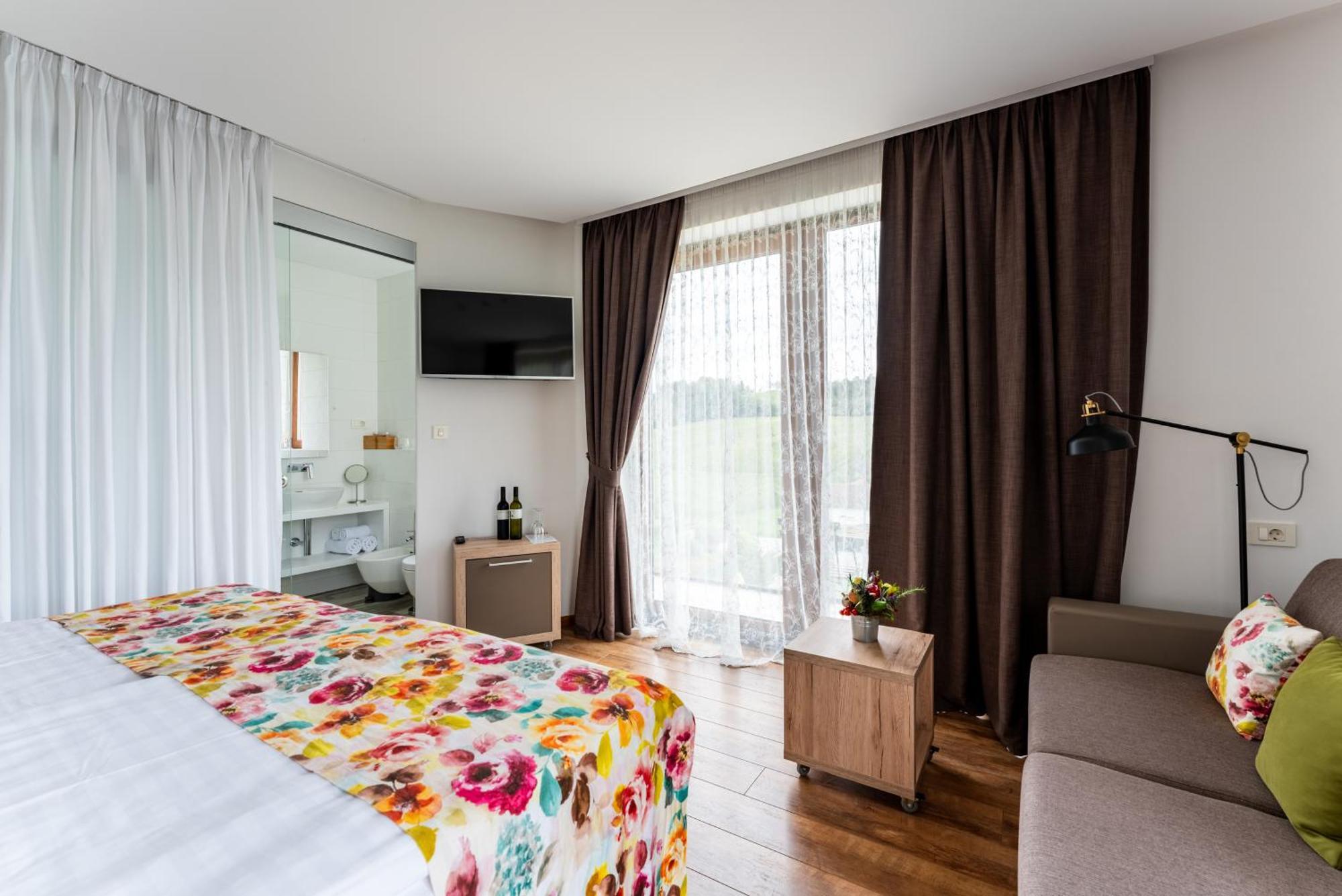 Bed&Breakfast Vinarija Coner Bjelovar Camera foto